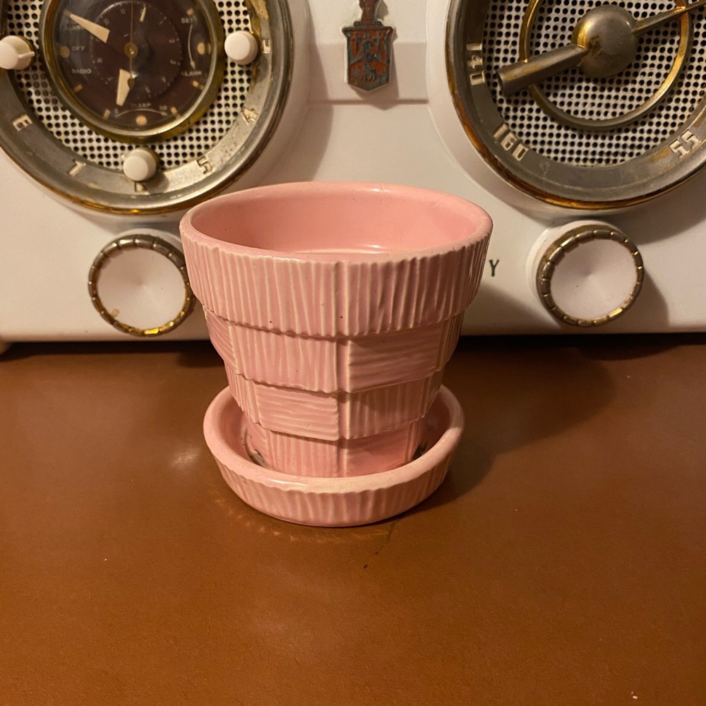 Vintage 1950s McCoy Basket Weave Pink Planter